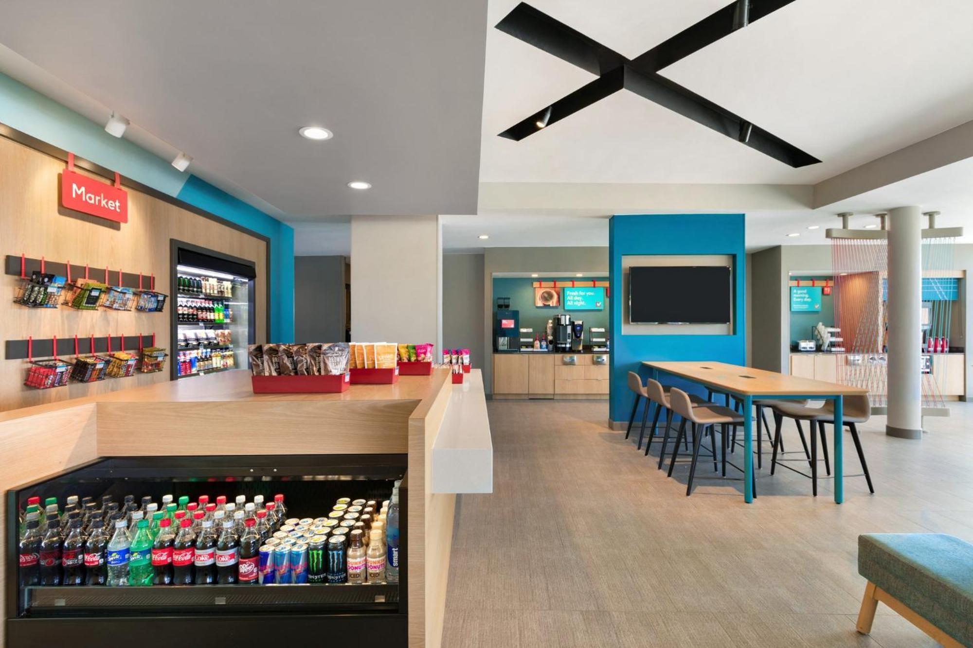 Avid Hotel Traverse City By Ihg Εξωτερικό φωτογραφία