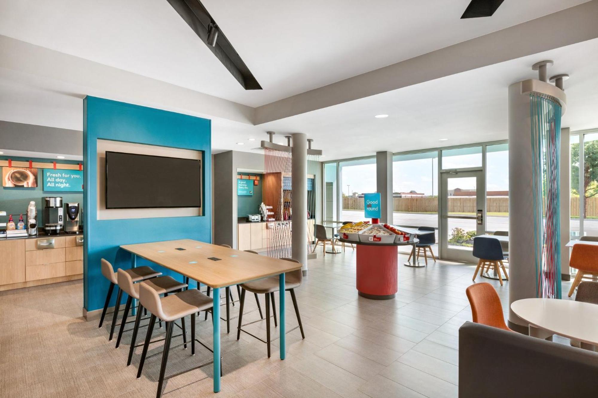 Avid Hotel Traverse City By Ihg Εξωτερικό φωτογραφία